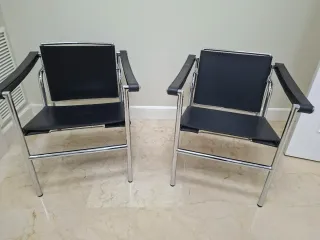 Sillones de piel y metal ( 4 unidades)