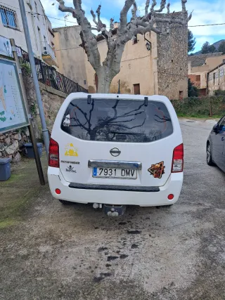 Nissan Pathfinder 2005