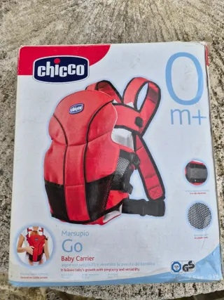 Mochila portabebés Chicco roja
