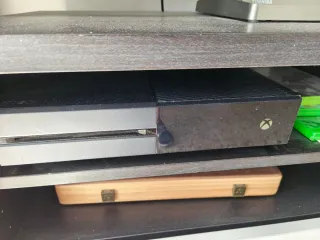 Xbox One FIFA 19, Assassin's Creed IV, Fallout 4