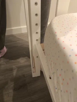 Cuna colecho blanca con osito y estrellas