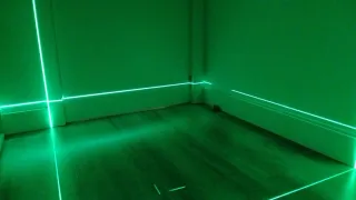 Nivel láser nuevo con pequeña tara