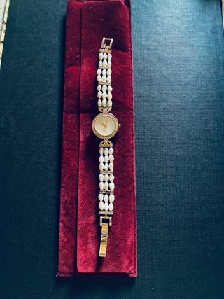 COMUNIONES. Reloj de pulsera con perlas cultivadas