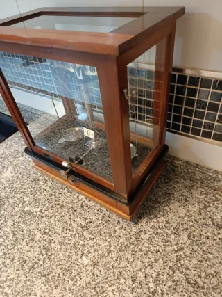 Antigua Balanza de Precisión Farmacia