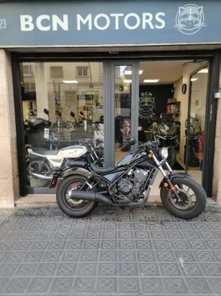 Honda Rebel 500 Negra