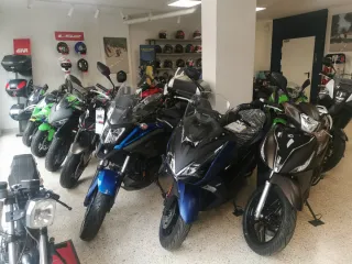 Honda Rebel 500 Negra