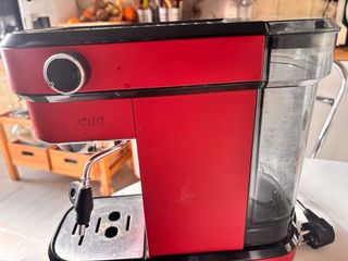 Cafetera Cecotec Cumbia Roja dos medidas de café