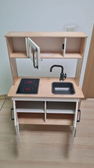 Cocina de juguete infantil