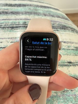 Apple Watch Series 6 40mm GPS + Cellular