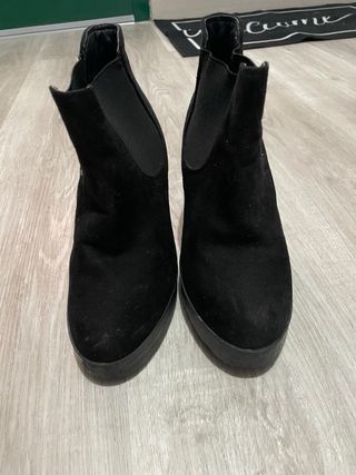 Stivaletti con tacco