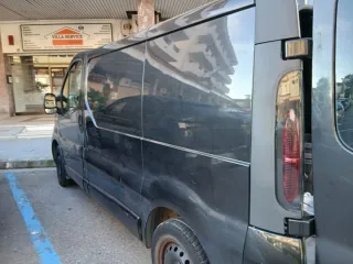 Opel Vivaro 2006