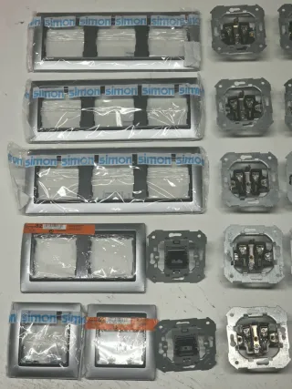 Simón 82 Mecanismos Eléctricos