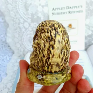 Rara statuina Beatrix Potter, Old Mr. Pricklepin