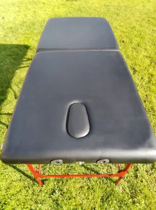 Camilla portátil nueva.