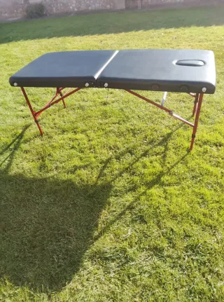 Camilla portátil nueva.