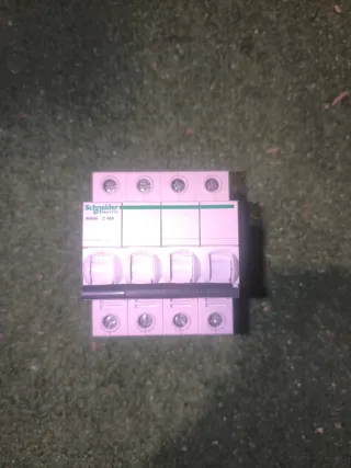 Interruptor Schneider Electric 40A