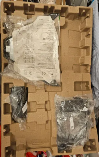 Monitor MSI 274F Nuevo