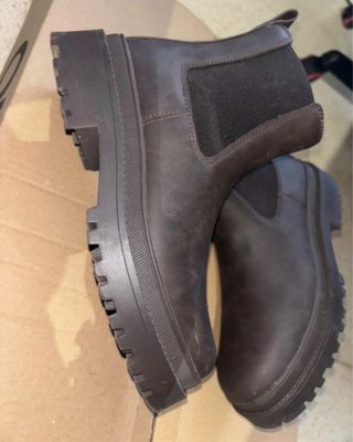 Botines engomados marrones