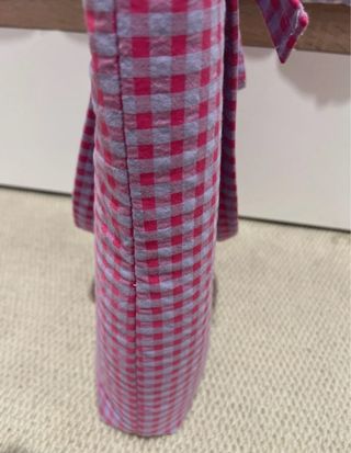 Bolso de cuadros rosa y morado