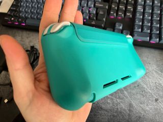 Nintendo Switch Lite Turchese + 3 GIOCHI