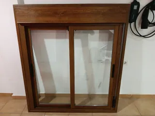 Ventana aluminio con persiana