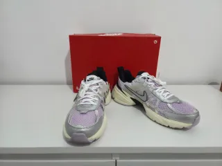 Nike V2K Run Violeta~ Originales~ Talla 43