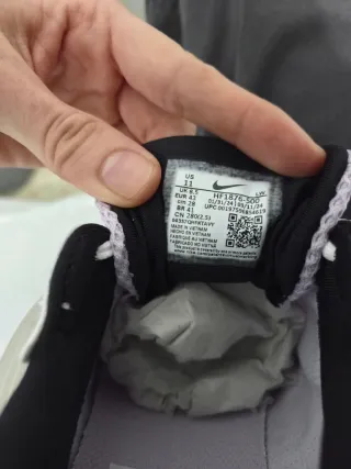 Nike V2K Run Violeta~ Originales~ Talla 43