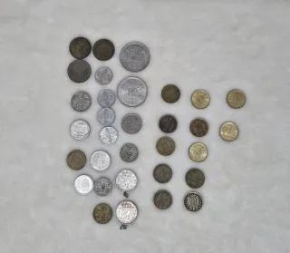 Lote de monedas y billetes antiguas