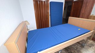 2 COLCHONES SANITARIOS 90×190 cm. Perfecto estado