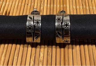 Conjunto Swatch: Anillo y Pendientes Acero