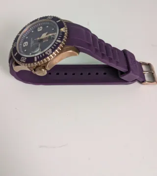 Reloj Ice Watch Morado y Dorado