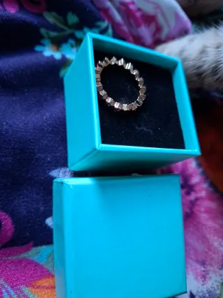 Anello con Zirconi Rossi Misura M