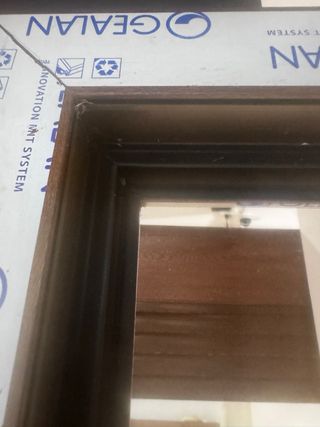 Puerta entrada PVC color nogal