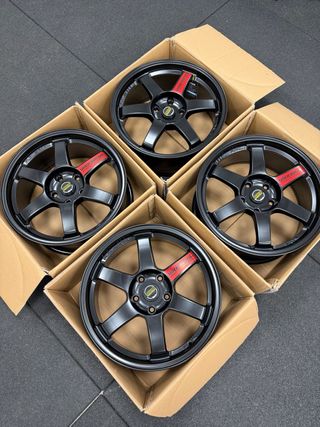 Llantas Rays Volk Racing Negras