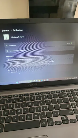 Asus VivoBook X515EA i3/8GB RAM/SSD 256GB