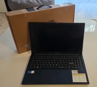 Asus VivoBook X1504V i5 1335U 3.4Ghz/16GB 512gbSSD