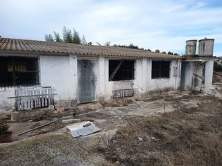Nave industrial en venta en Ulldecona