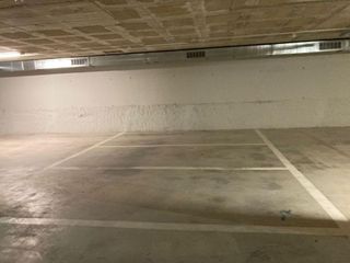 Garaje en alquiler en El Rengle en Mataró