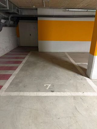 Garaje en alquiler en El Rengle en Mataró