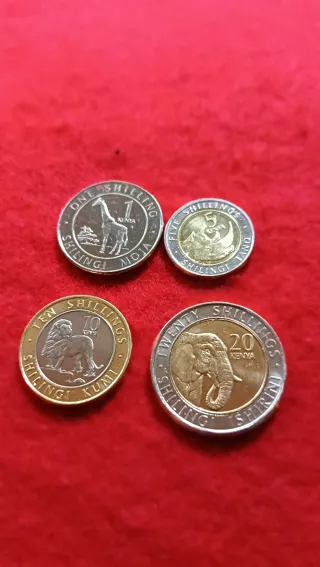Lote 4 monedas Kenia