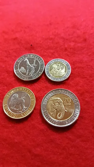 Lote 4 monedas Kenia