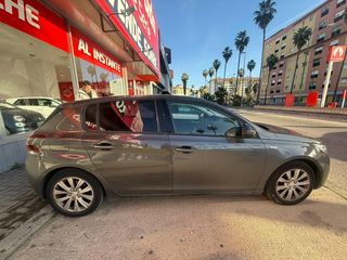 SIN ENTRADA! Peugeot 308 STYLE 110C.V.