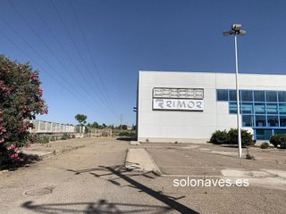 Nave industrial en alquiler en Parque Goya en Zaragoza