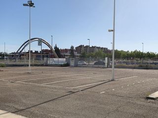 Nave industrial en alquiler en Parque Goya en Zaragoza