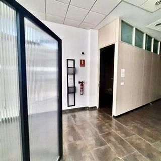 Local comercial en alquiler en Centro en Huelva