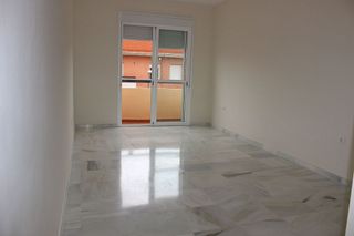 Piso en alquiler en Coria del Río