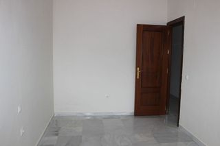 Piso en alquiler en Coria del Río