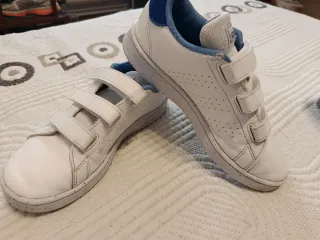 Zapatillas Adidas n.35