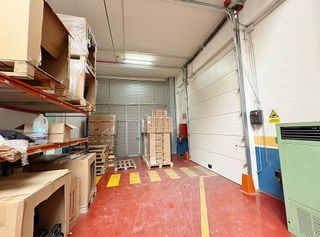 Nave industrial en alquiler en Valdepelayo - Montepinos - Arroyo Culebro en Leganés
