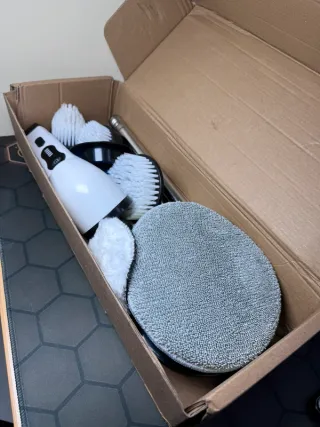 Spazzola Elettrica Pulizia Bagno e Piastrelle